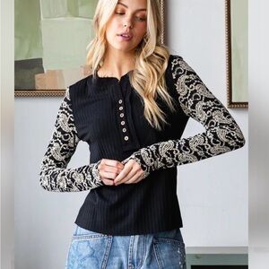 Source Unknown Black Top with Cream Lace Sleeves new without the tag